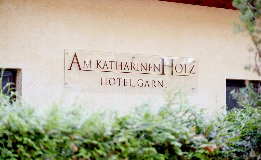 Hotel Am Katharinenholz Потсдам Екстериор снимка